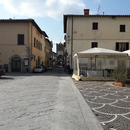 Apartamento Cosy In Castelfranco Piandisco 70 M² Parking