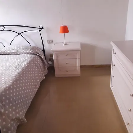 Apartamento Cosy In Castelfranco Piandisco 70 M² Parking